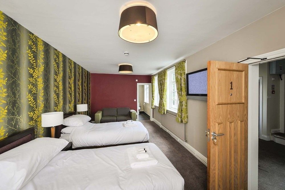 The Gillygate Pub Bed & Breakfast York Bagian luar foto
